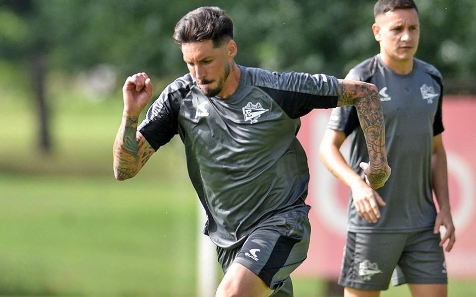 Sosa es la duda porque Leo Godoy está con un pie afuera