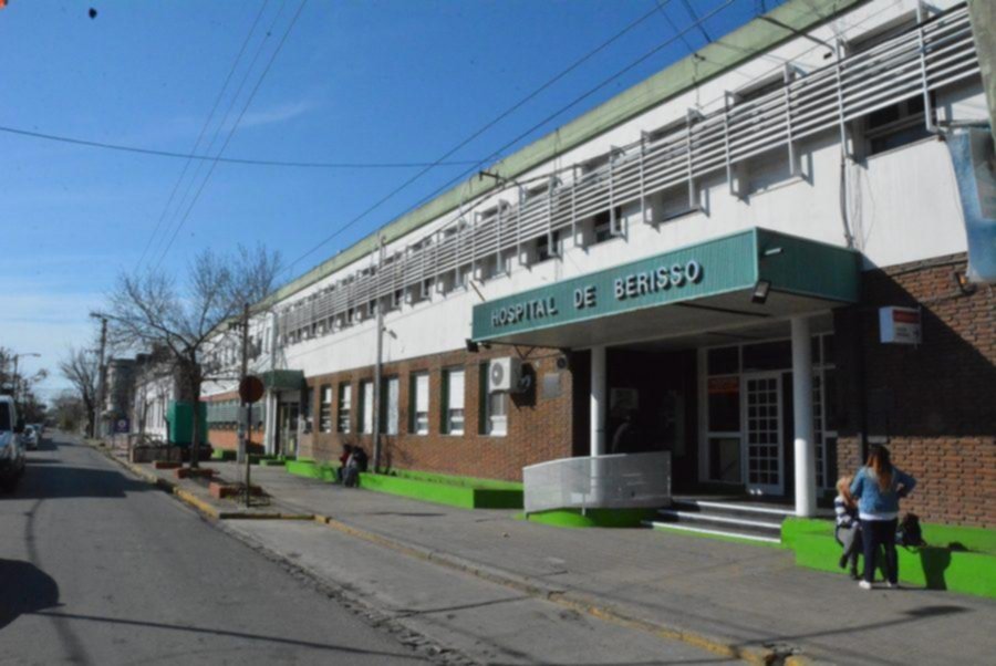 Dudan del protocolo médico por la mujer quemada en Berisso