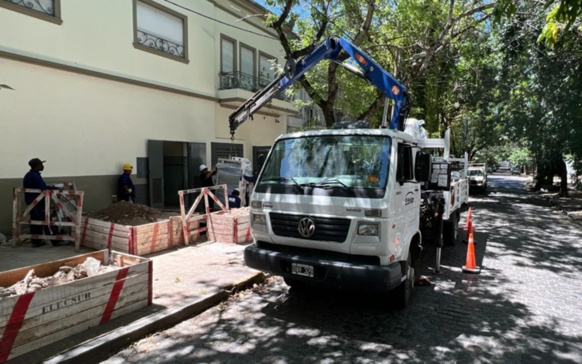 Otra jornada con poca agua y cortes de luz