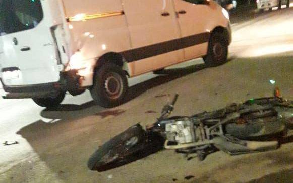 Motociclistas heridos en dos terribles accidentes