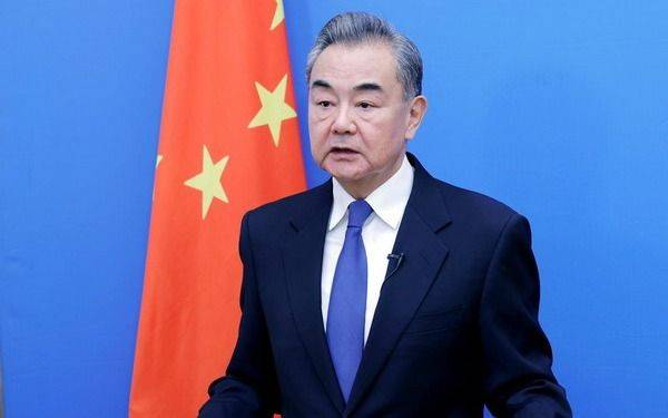China anunció que prepara una "iniciativa de paz" para poner fin a la guerra en Ucrania