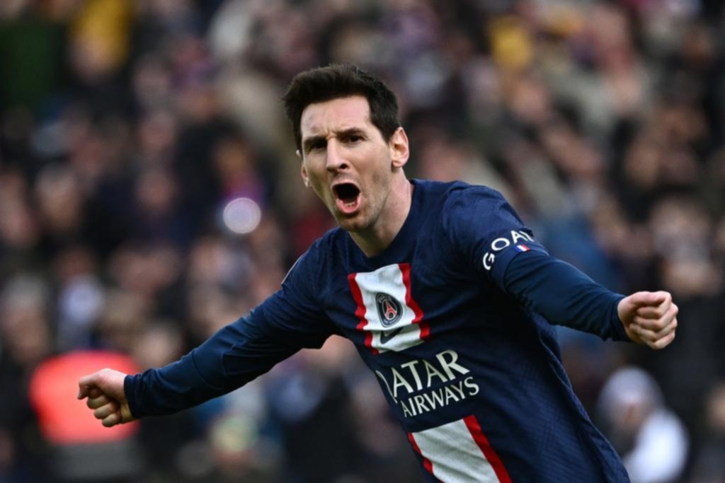 Messi, de tiro libre, le dio el triunfo al PSG sobre la hora