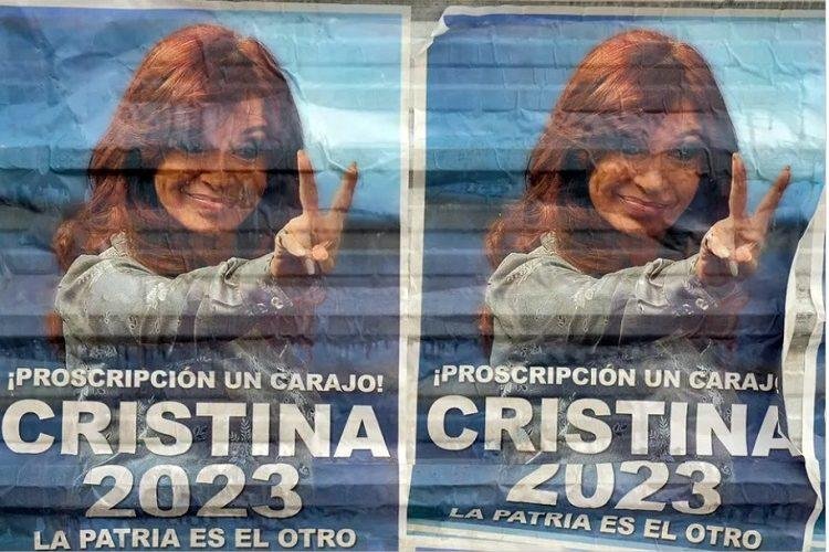 En pleno ejercicio de su liderazgo político y en la mira de la Justicia