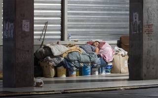 Nancy Maldonado, de la ONG Sumando Voluntades: "Todos los días encontramos gente nueva durmiendo en la calle"