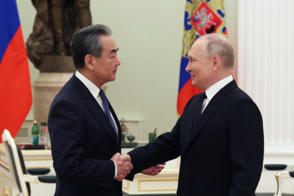Armas chinas a Rusia: ¿Cambia el escenario de la guerra?