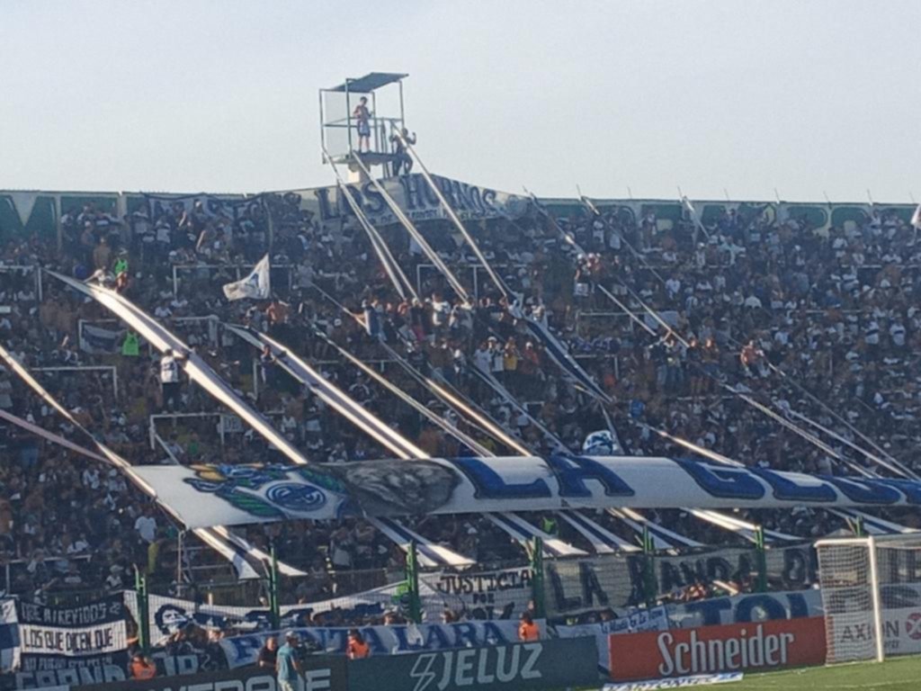 Pese a la decepción, en el final hubo aplausos a los pibes