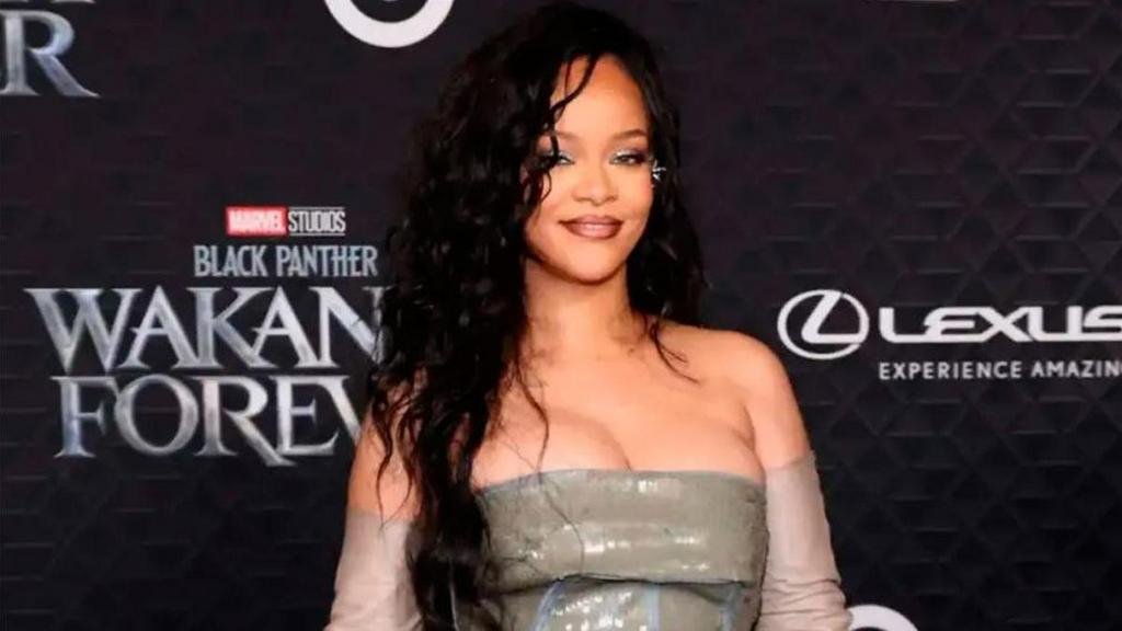 Tras actuar en el SuperBowl, Rihanna cantará en los Premios de la Academia