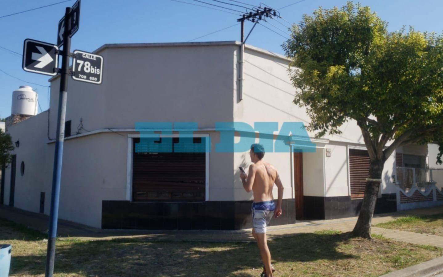 Brutal robo a un periodista en La Plata: lo golpearon, le dieron culatazos y lo amenazaron