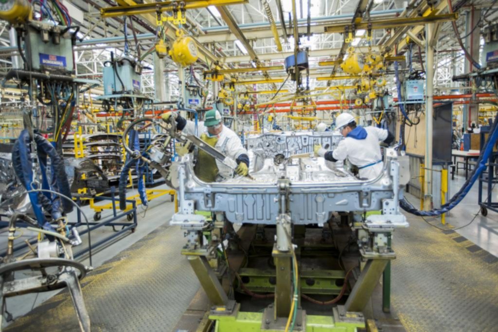 La economía argentina perdió impulso en 2022 y enfrenta gélidos pronósticos