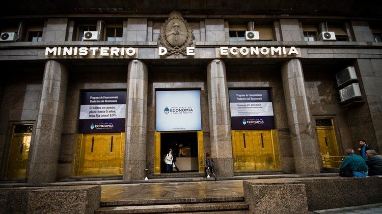 El multimillonario golpe en la balanza comercial argentina por la guerra