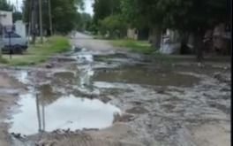 Una enorme pérdida de agua en Los Hornos 