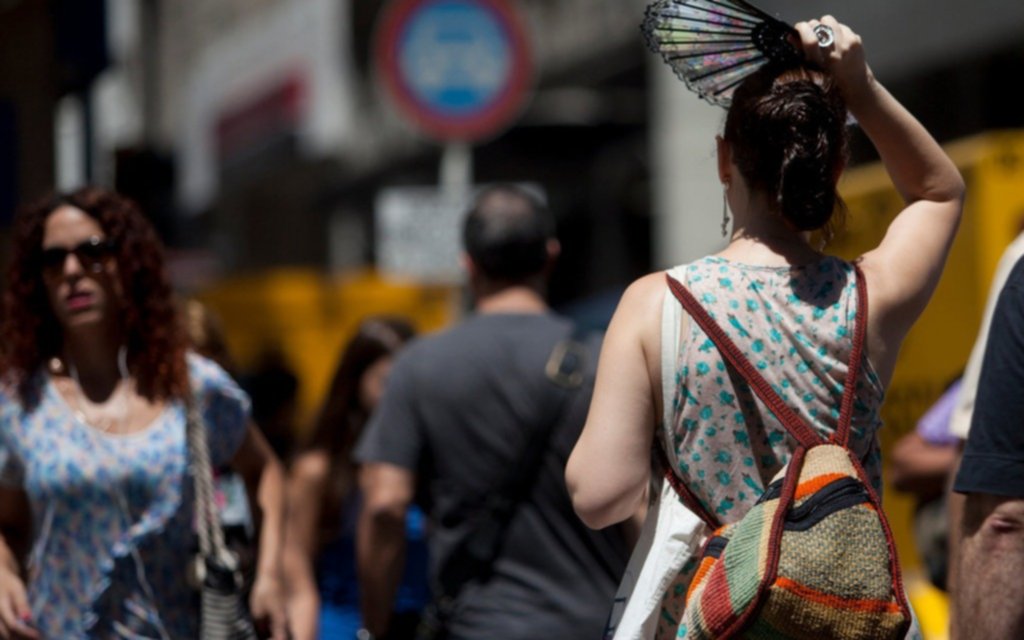 Vuelve el calor y la probabilidad de lluvias a la ciudad: conocé el clima para esta semana 