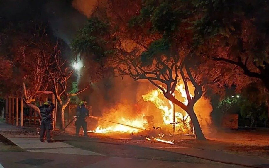Dos incendios en el Parque de la Ciudad de Quilmes