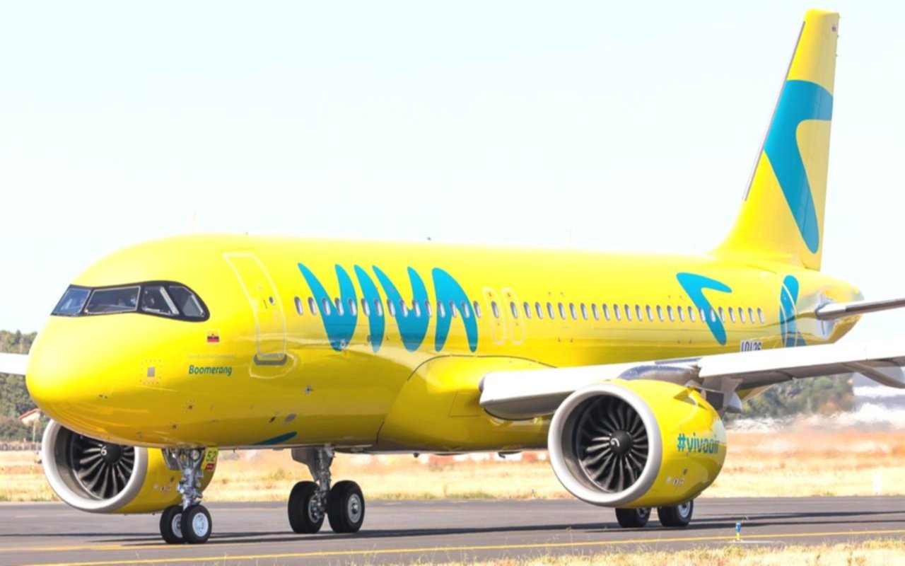 Desesperados en Colombia: argentinos varados por una aerolínea low-cost que suspendió todos sus vuelos