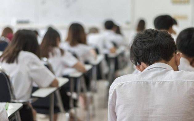 Colegios privados: la Provincia seguirá limitando los aumentos de cuotas y asegura que "no hay desregulación"