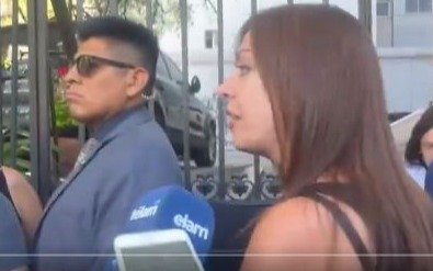VIDEO.- Pettovello atendió a manifestantes en la puerta de su casa: "Recibo a los que tienen hambre, no a los referentes"
