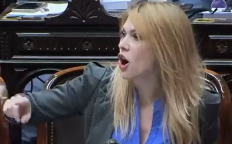 Lilia Lemoine contra la izquierda y UxP: "No vamos a ceder ante el terrorismo"