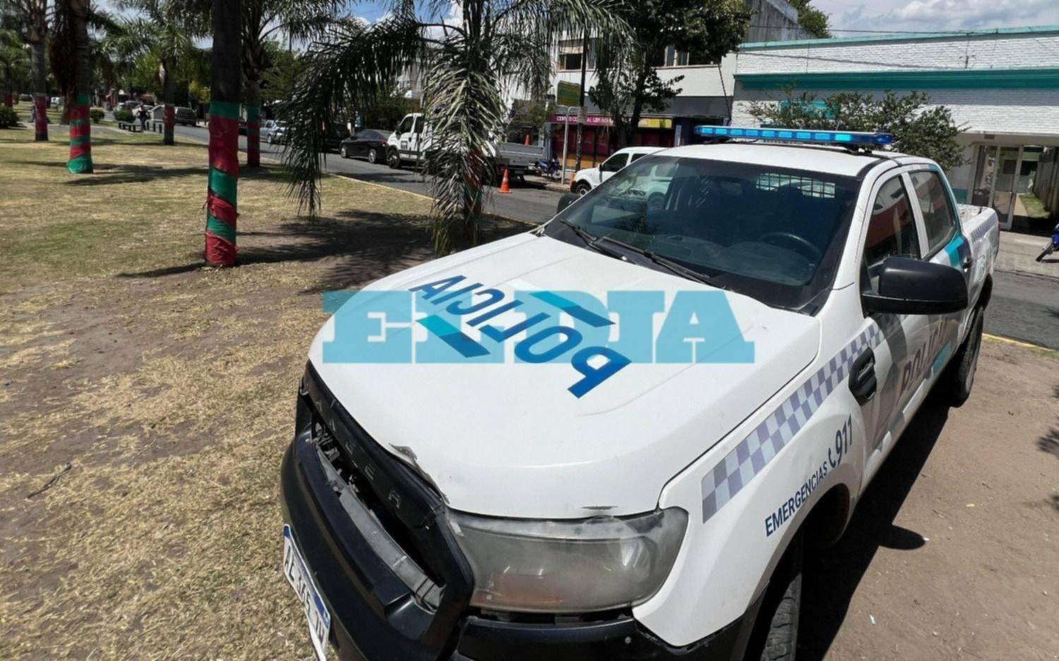 Un hombre fue víctima de un violento asalto por parte de dos motochorros en La Plata