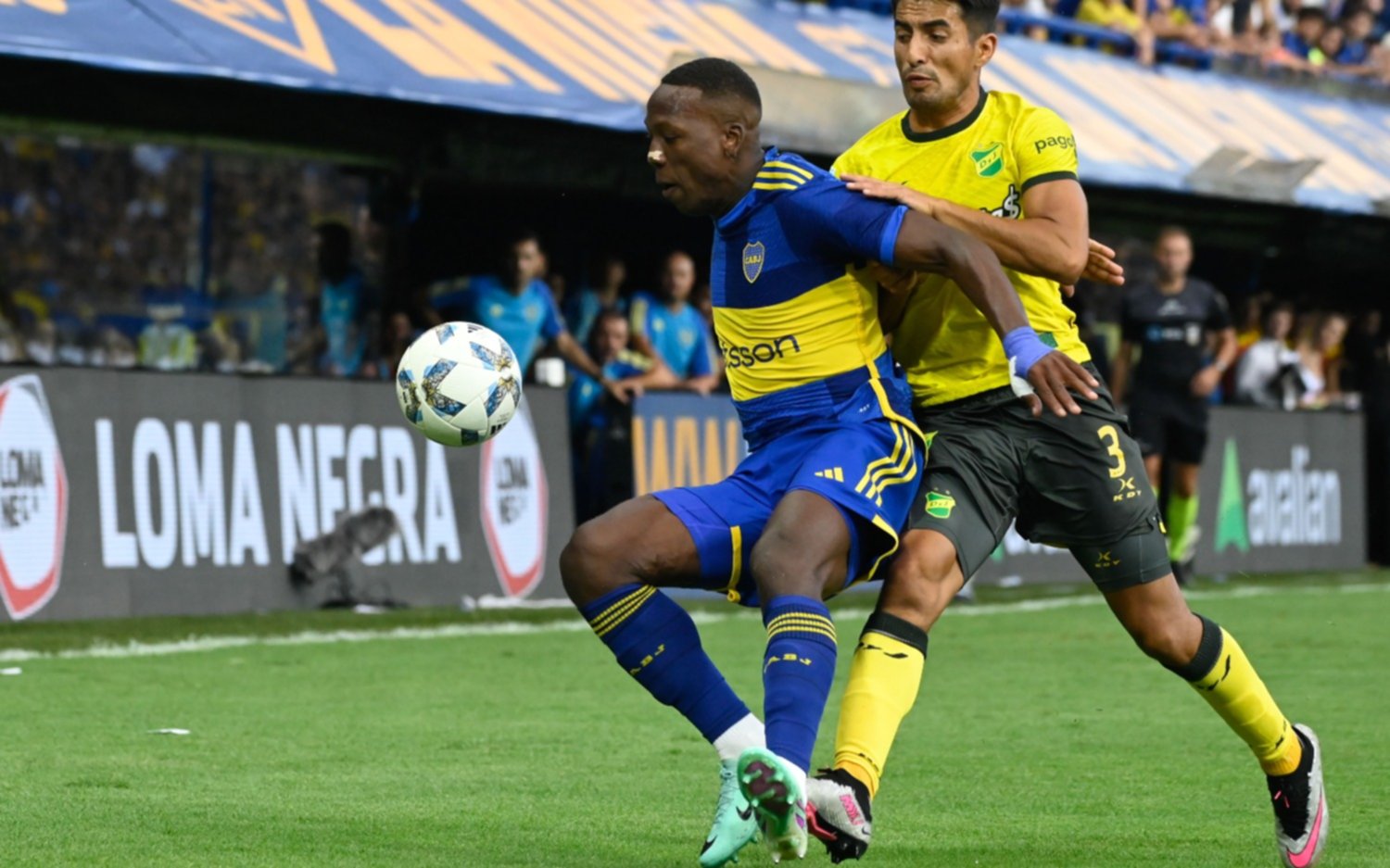 Boca igualó sin goles ante Defensa y Justicia en su regreso a la Bombonera