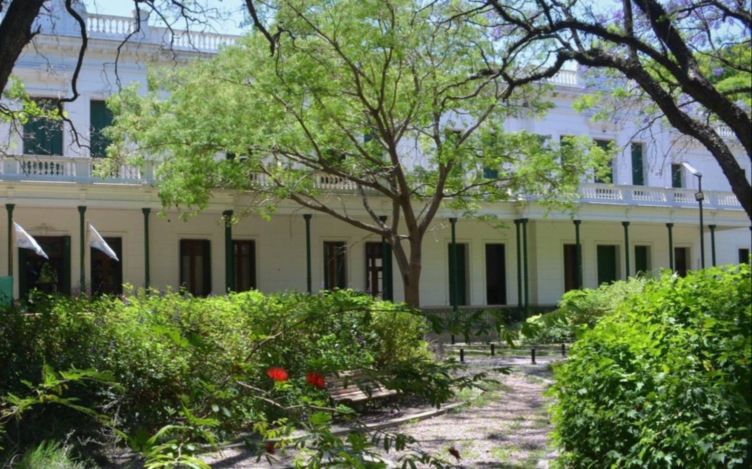 La Facultad de Ingeniería invita a padres de ingresantes a una charla informativa