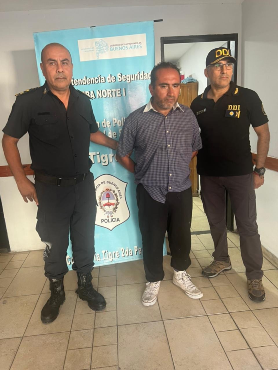 Armado hasta los dientes, cayó “el loco de la katana”