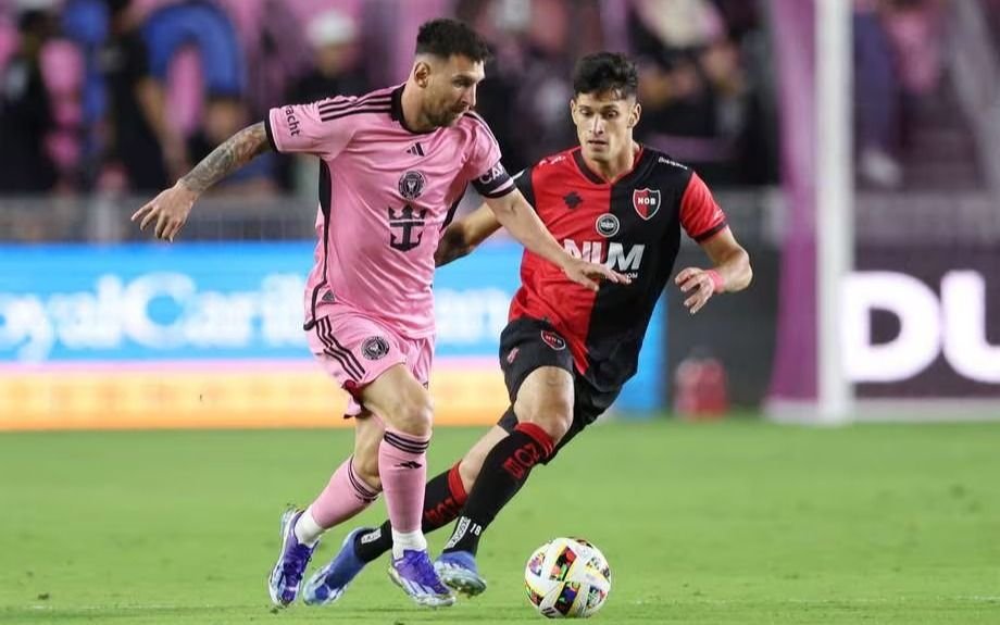 Gerardo Martino confirmó que Messi está "plenamente recuperado" tras el partido ante Newells