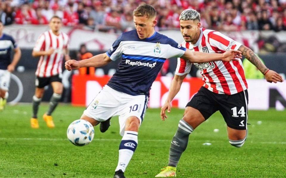 Gimnasia vs Estudiantes: el clásico de La Plata adelanta su horario tras un pedido del Aprevide