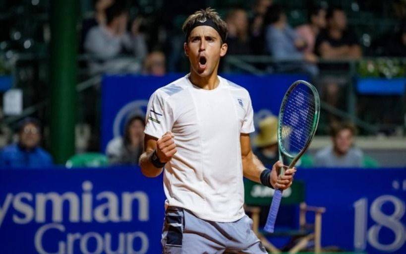 Tomy Etcheverry busca el pasaje a la semifinal en el ATP de Buenos Aires
