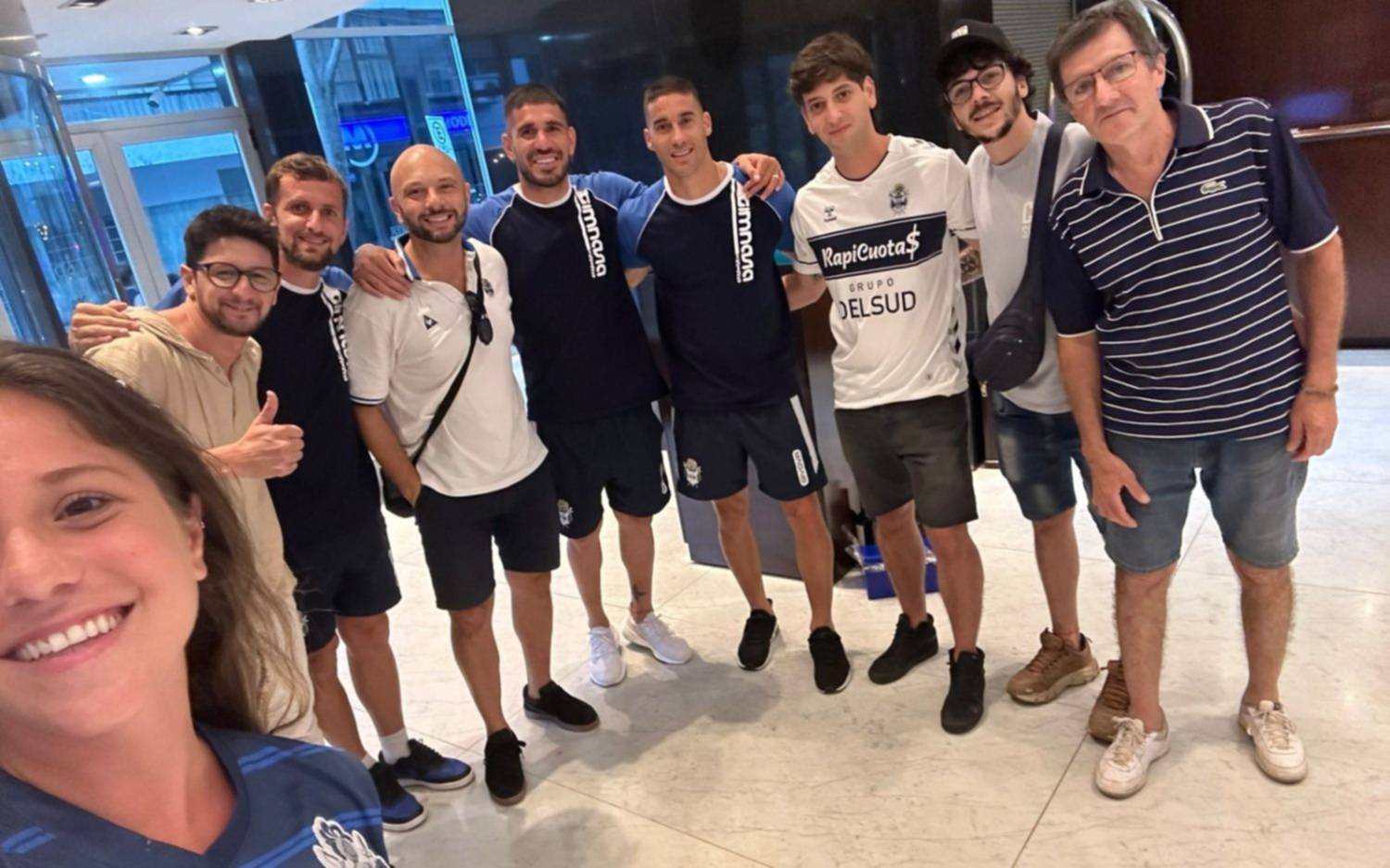 Gimnasia ya se encuentra en Rosario: los convocados para enfrentar al Canalla