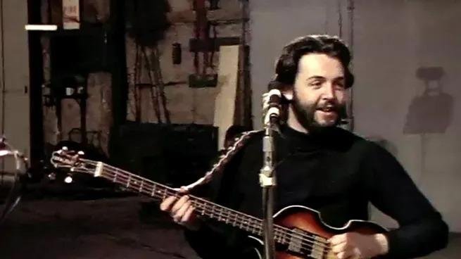 Paul McCartey recuperó su bajo con forma de violín perdido hace más de 50 años