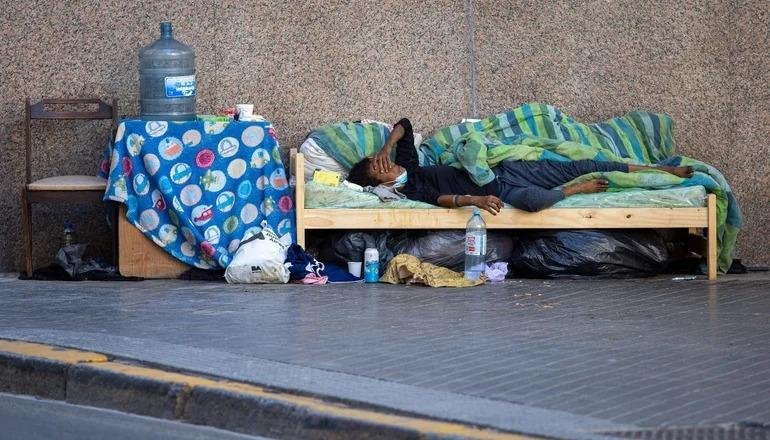 El 57,4% de los argentinos son pobres, la cifra más alta en 20 años