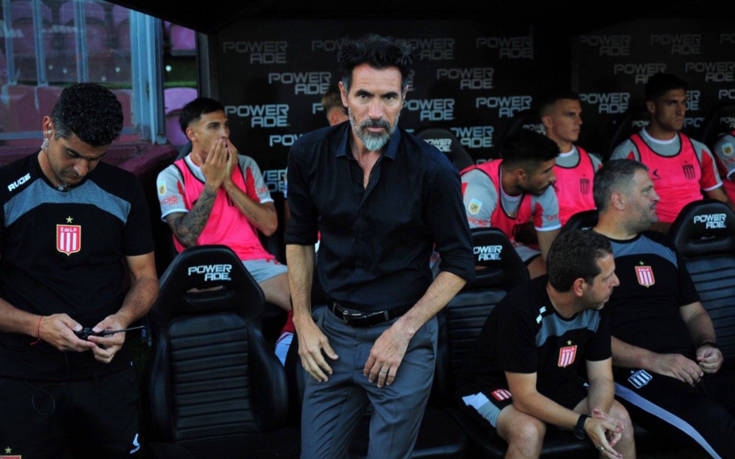 Domínguez confirmó los convocados para recibir a Newell's en UNO