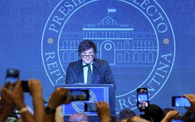 Paritarias: el Gobierno nacional confirmó un aumento del 12% a estatales para febrero