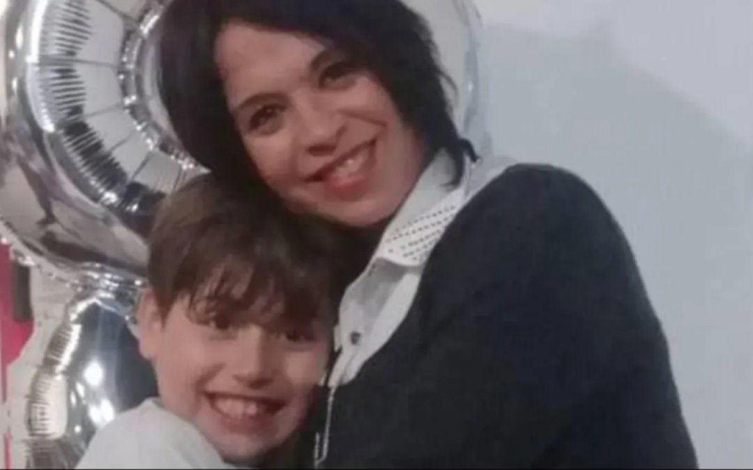 Desgarradora publicación de Alejandra Romero, tras la muerte de su hijo de 13 años