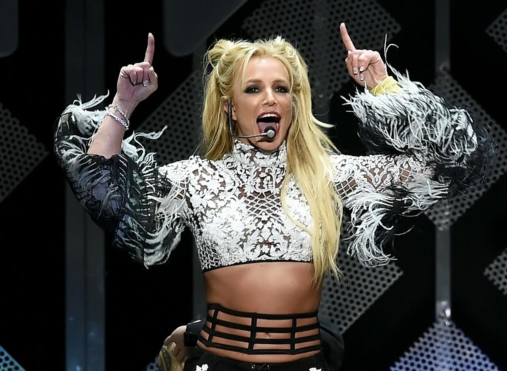 Britney dijo que “estar soltera es increíble”