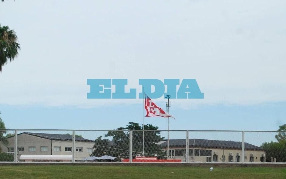 Pileta sí, pantalla no: cómo funcionará el Country de Estudiantes para el clásico platense