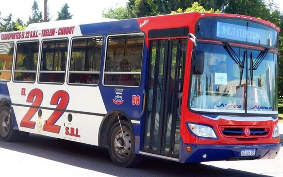 La Justicia suspendió el recorte de subsidios al transporte en Chubut