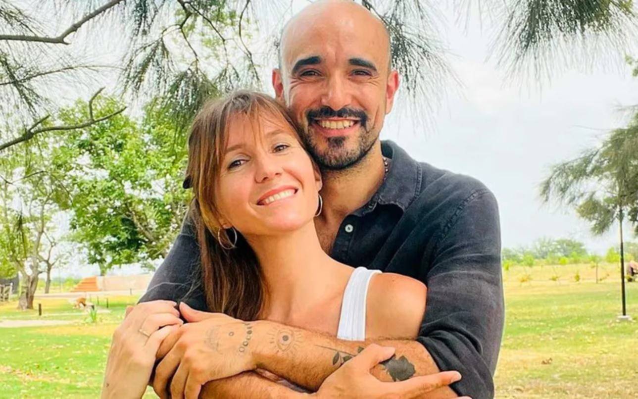 Abel Pintos confirmó el sexo de su segundo hijo con Mora Calabrese