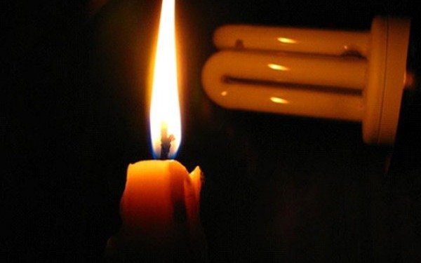 Reclamo vecinal por corte de luz: "Estamos sin ascensor ni agua"
