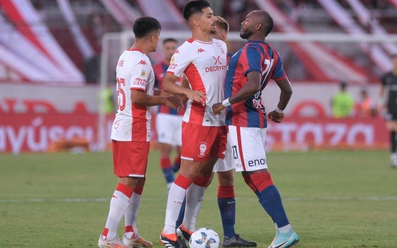 Huracán y San Lorenzo no se sacaron diferencias en un clásico muy discreto