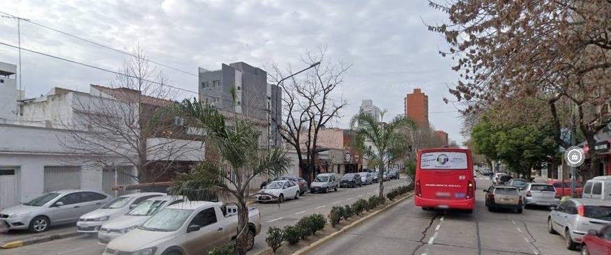 Una treta y un revólver para asaltar una panadería