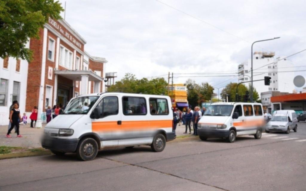 El servicio de transporte escolar alcanza los 60 mil pesos al mes