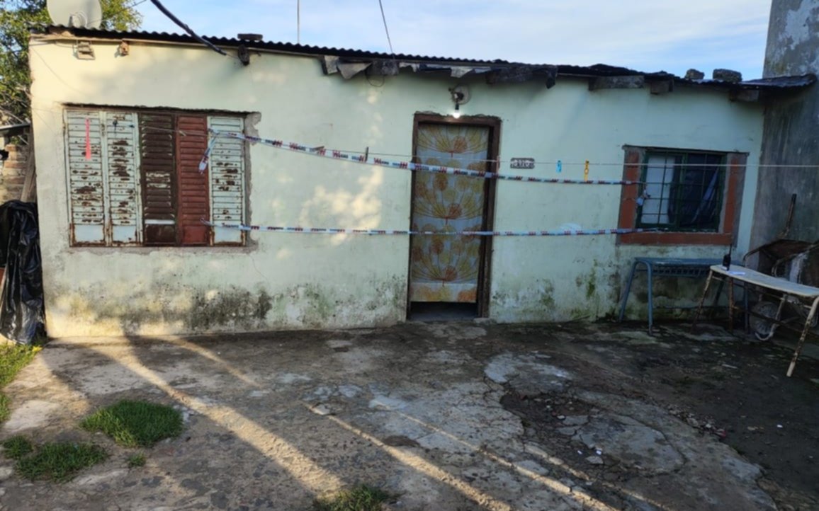 Conmoción en Berisso: un hombre asesinó a su pareja delante de su hija e intentó suicidarse