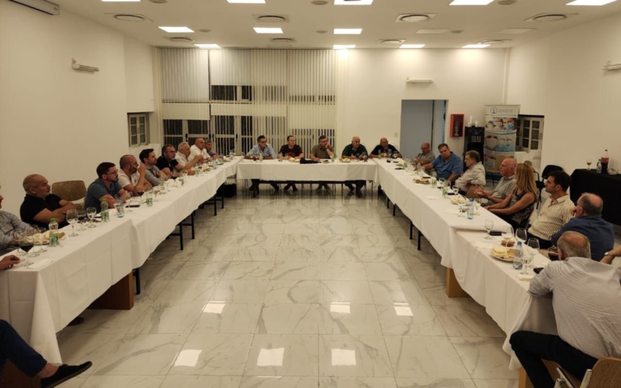 Clínicas y profesionales de La Plata denuncian falta de respuesta del IOMA y evalúan medidas