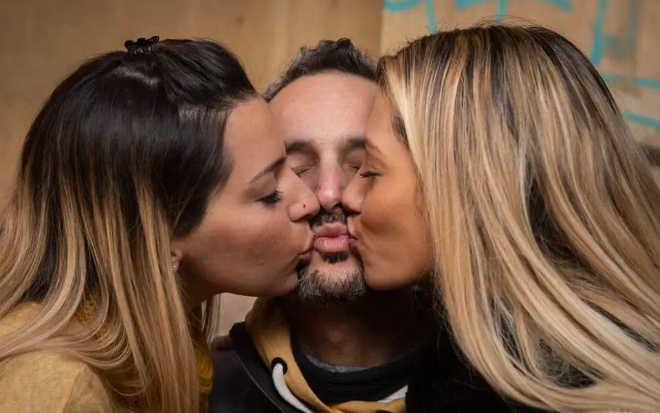 "Sexo desenfrenado y falta de compromiso", las controversias del poliamor: este domingo en EL DIA