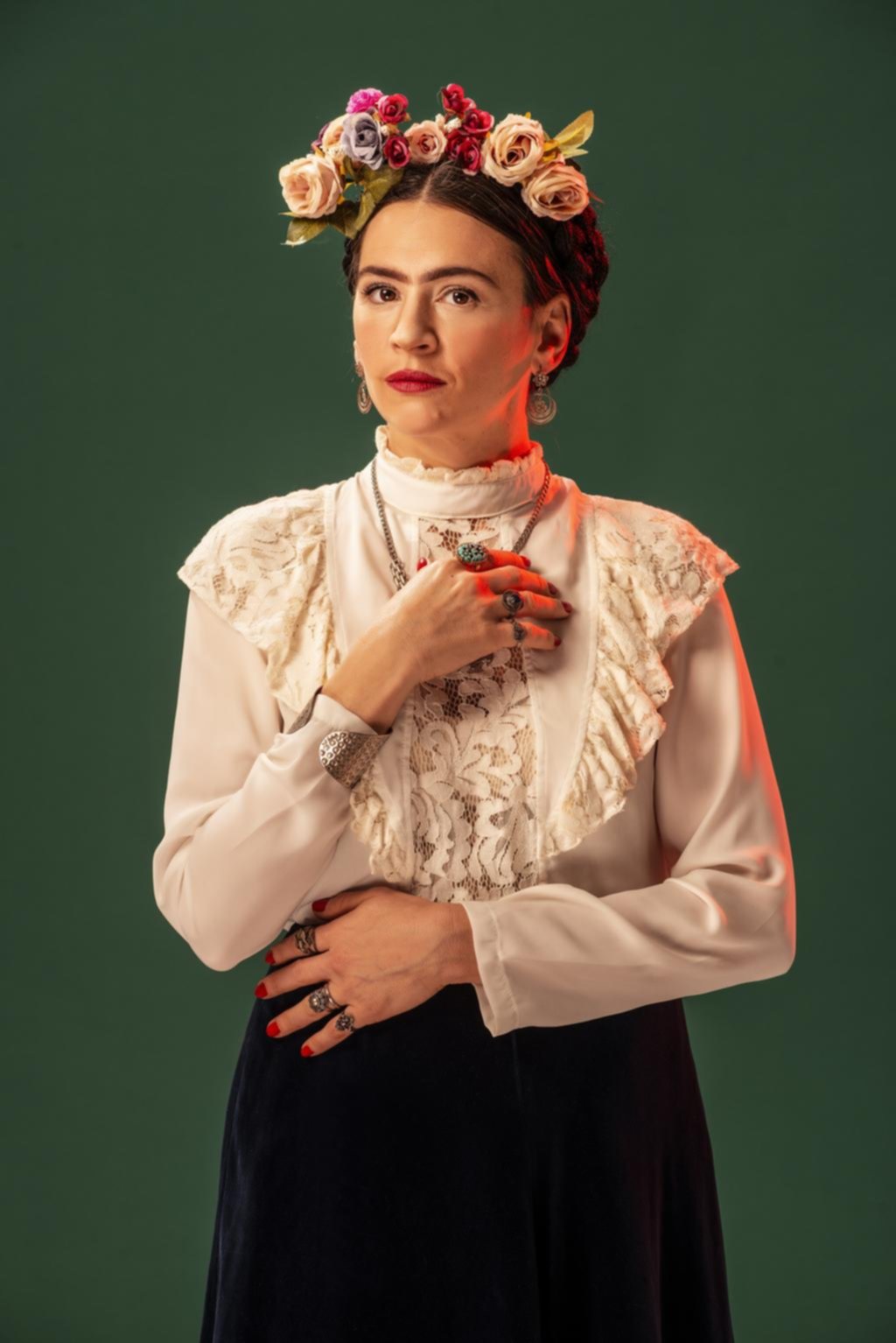 Laura Azcurra vuelve a ponerse en la piel de “Frida Viva la Vida”