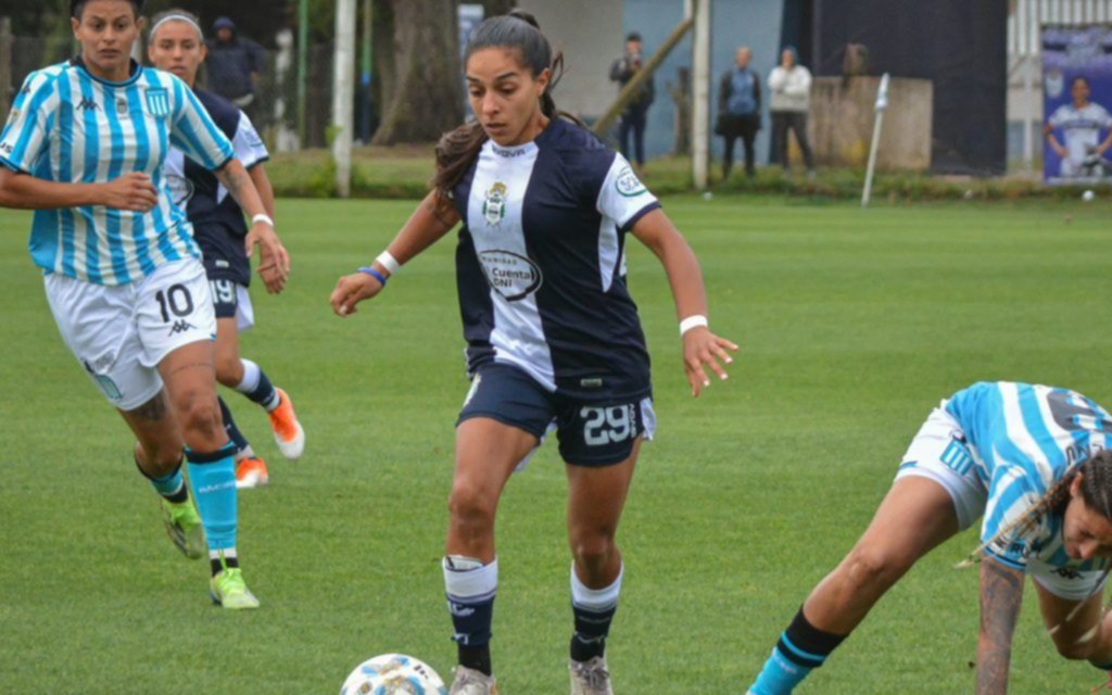 Vuelve el fútbol femenino de Gimnasia y juega hoy en el Bosque