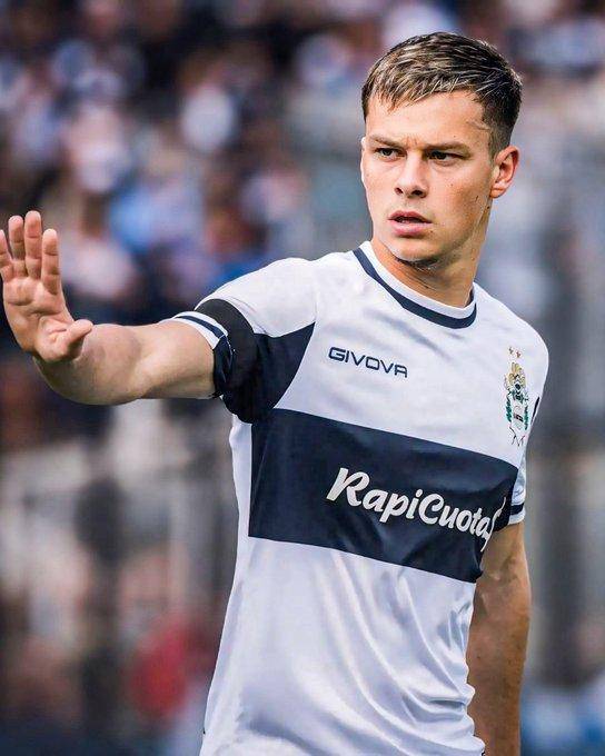 Gimnasia dio su versión sobre el tema Abaldo