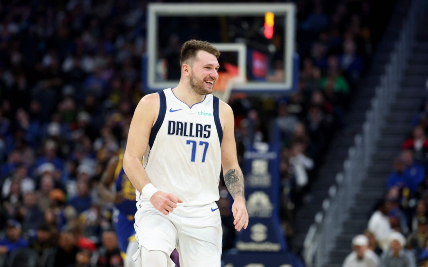 Luka Doncic llega a los Lakers en el traspaso más impactante de la NBA