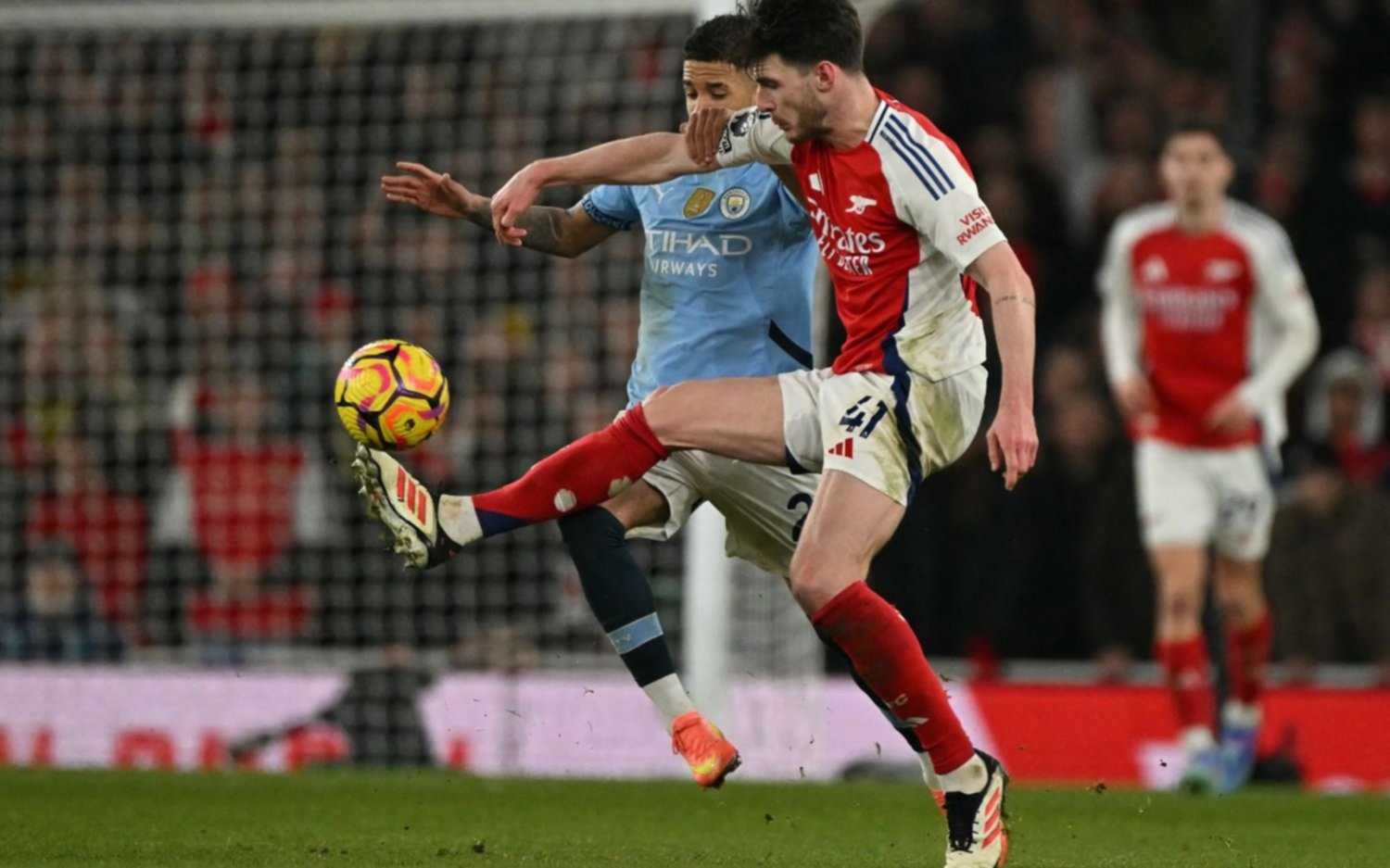 El Arsenal goleó al Manchester City 5 a 1 y agravó la crisis del equipo dirigido por Pep Guardiola
